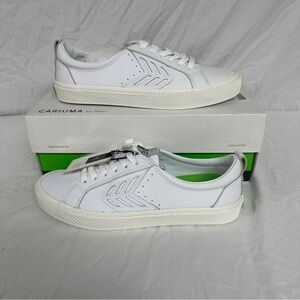 NIB Cariuma White Leather Sneakers - Size 9 men's/ 10.5 women's